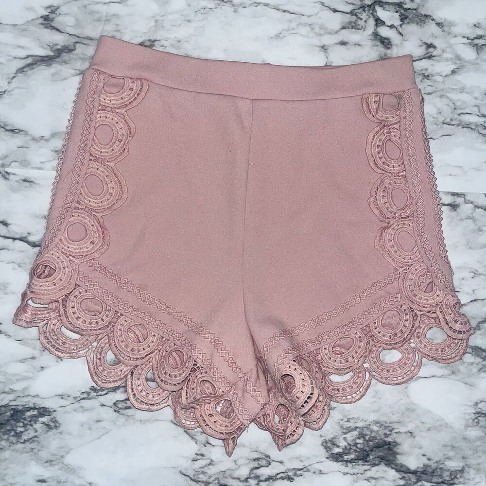 AKIRA Pink High Rise Lace Eyelet Shorts Women Size Md Full Zip Sailor